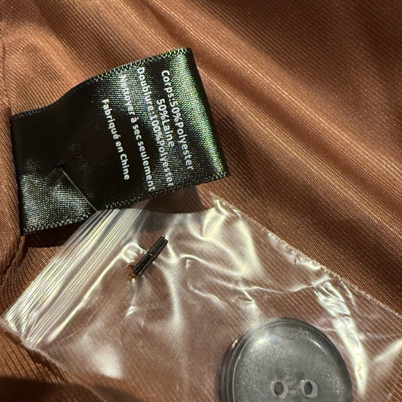 Astr Brown Checkered Double-Breasted Blazer, Size L - Picture 6 of 7